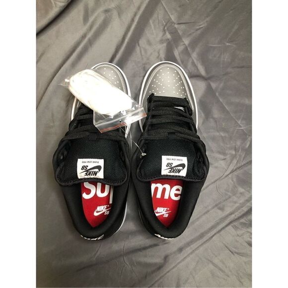 Nike SB Dunk Low  Metallic Silver and Black Men’s Size 9.5 - Picture 5 of 8